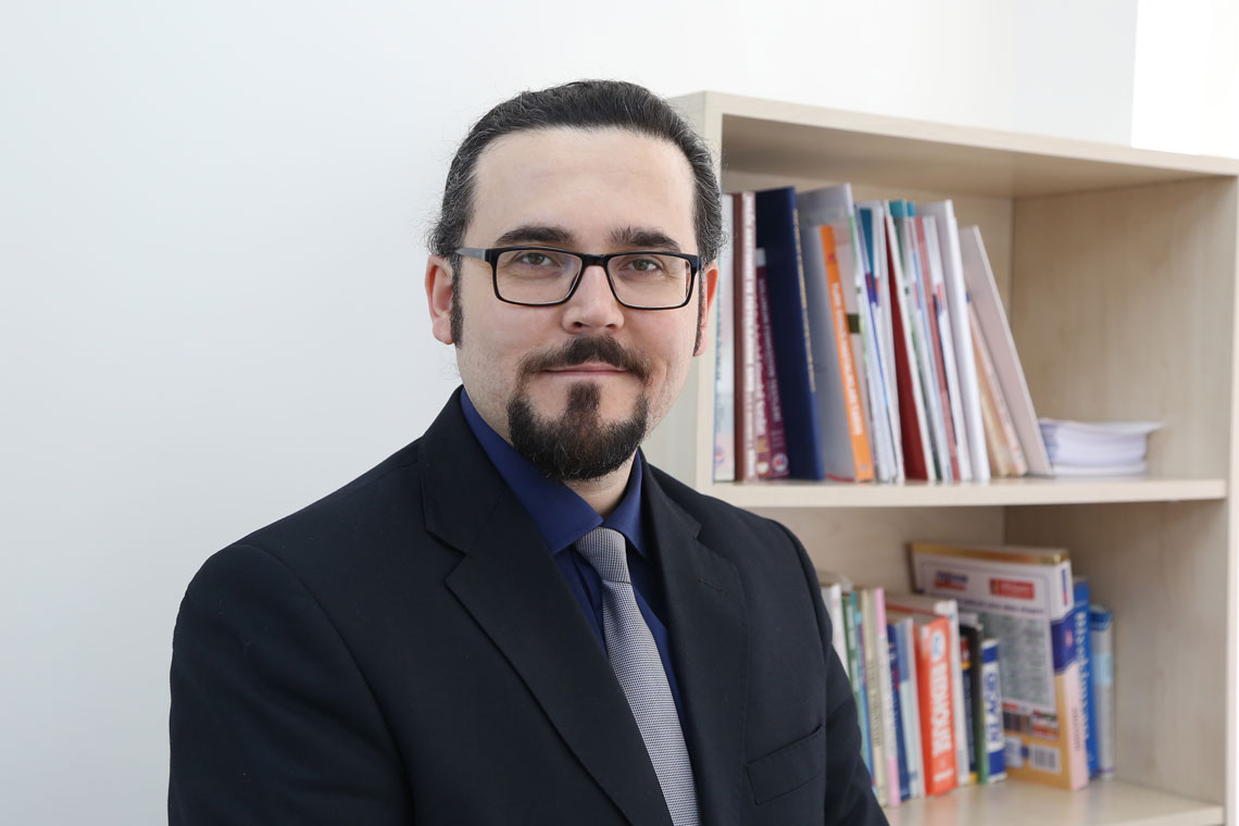 Prof. Dr. Mustafa Saygın